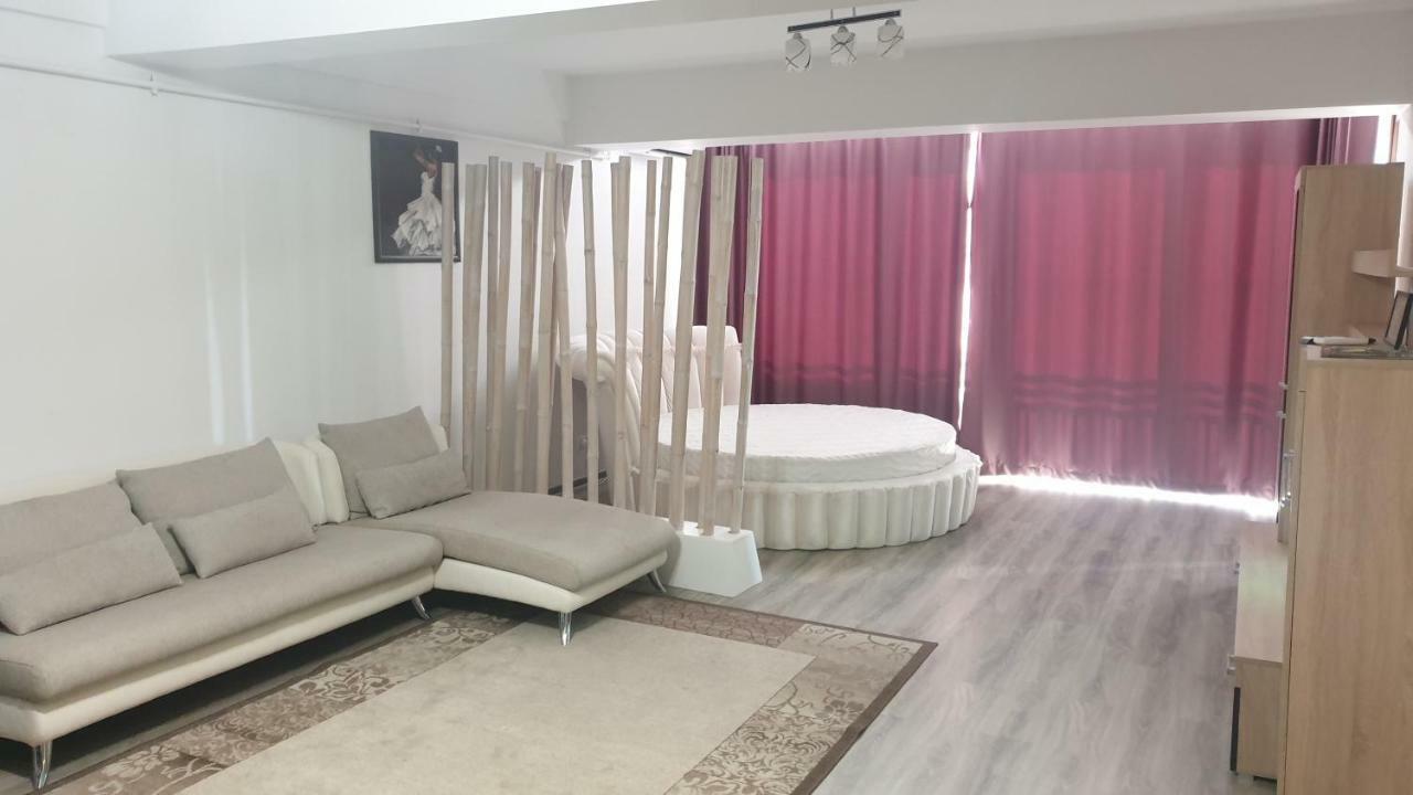 Domeview Apartment - Vitan Mall Bucarest Extérieur photo